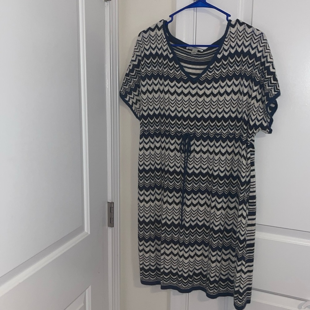Xl Dress Dress Barn p2p 21 length 33 can be used as a top